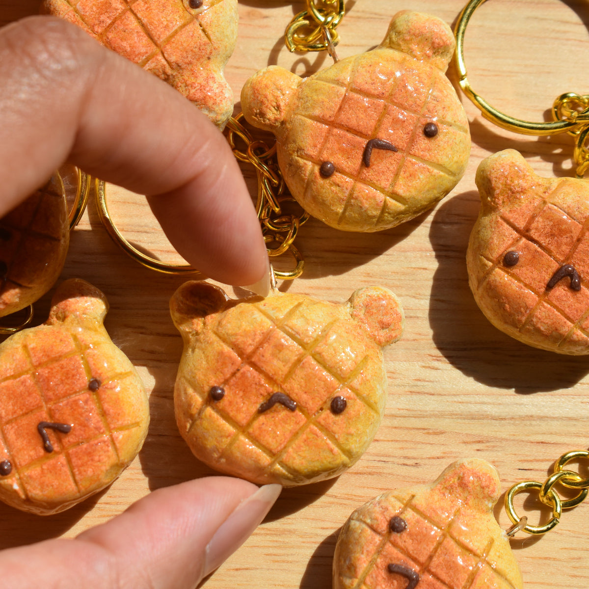 (PRE-ORDER) Melon Pan Bear Keychain