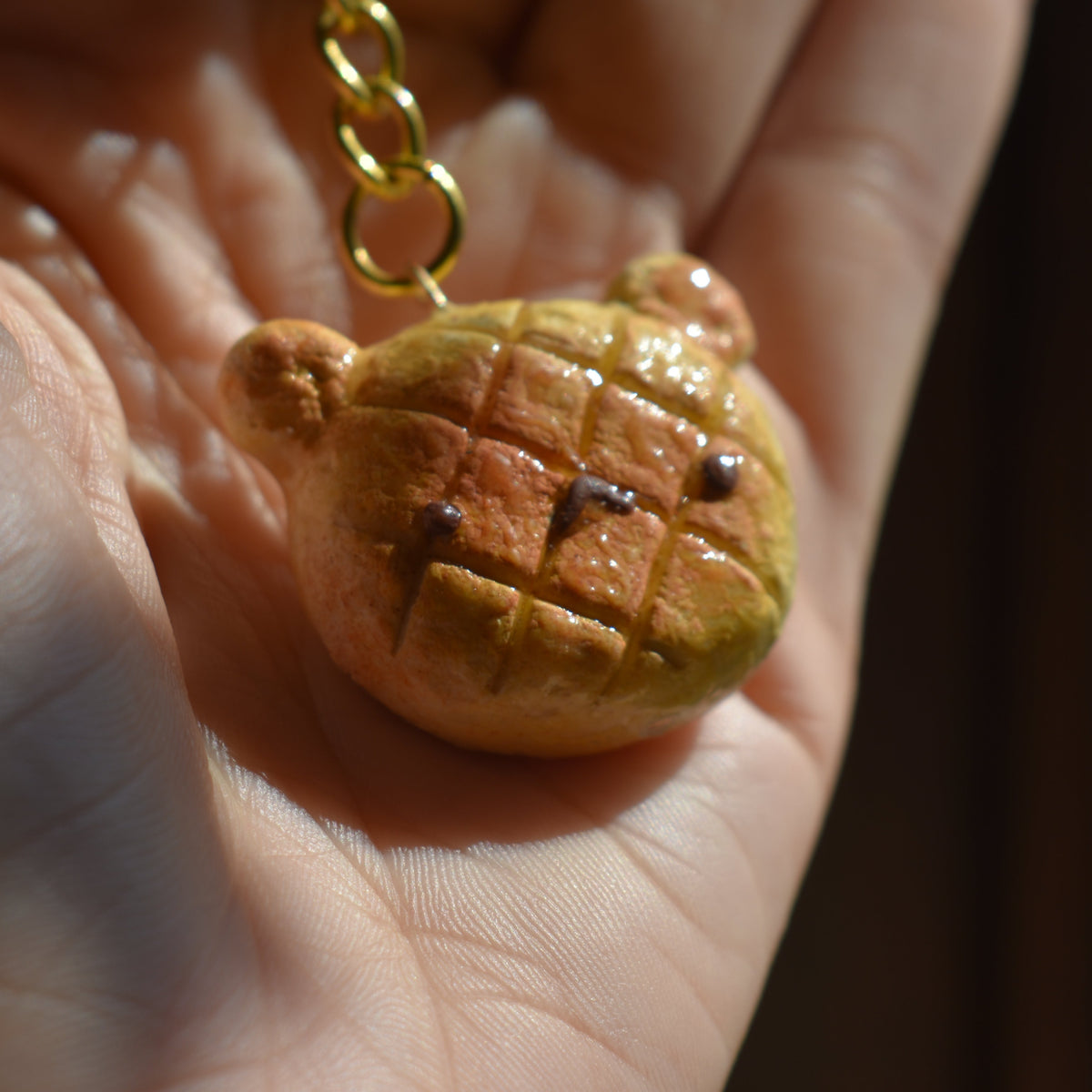 (PRE-ORDER) Melon Pan Bear Keychain